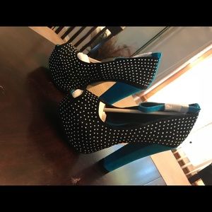 Platform Peep Toe Shoes With Studs detail on shoe